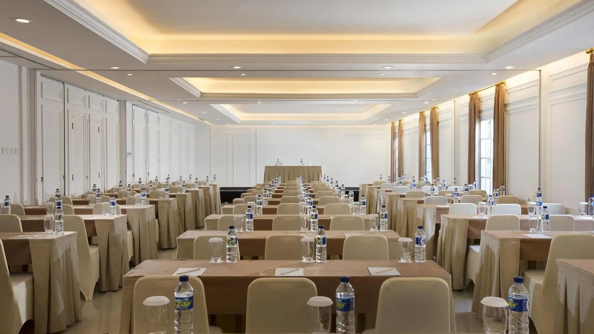 Hotel Santika Seminyak Indonesia